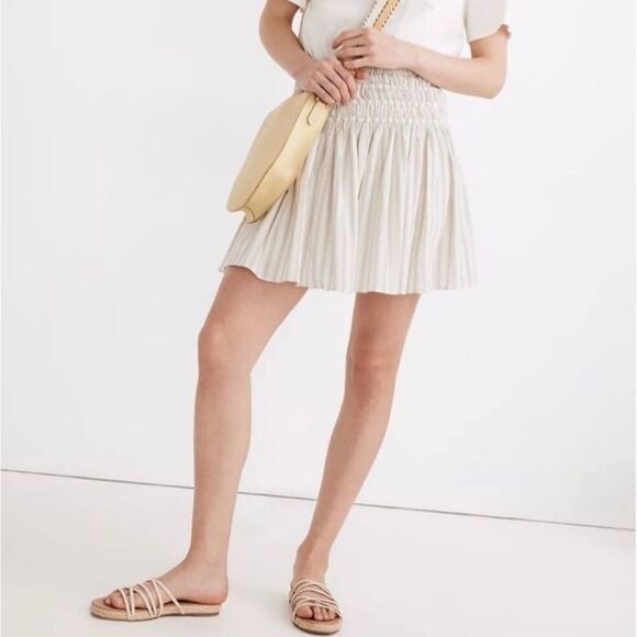 Madewell Womens Smocked Pull On‎ Mini Skirt in Neutral Colors Size Medium Lined - Picture 1 of 8